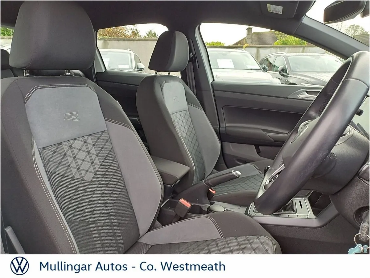 Volkswagen Polo Hatchback, Petrol, 2022, White