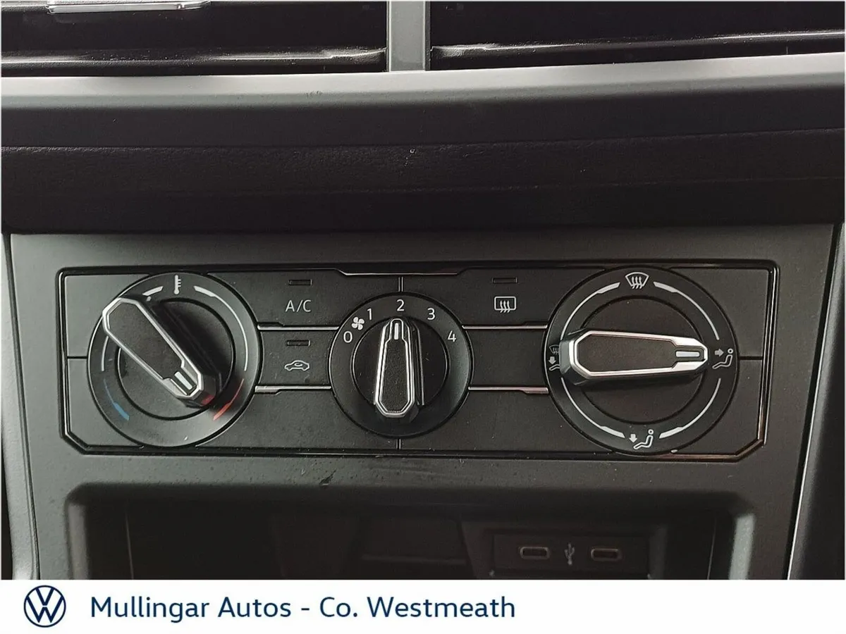 Volkswagen Polo Hatchback, Petrol, 2022, White