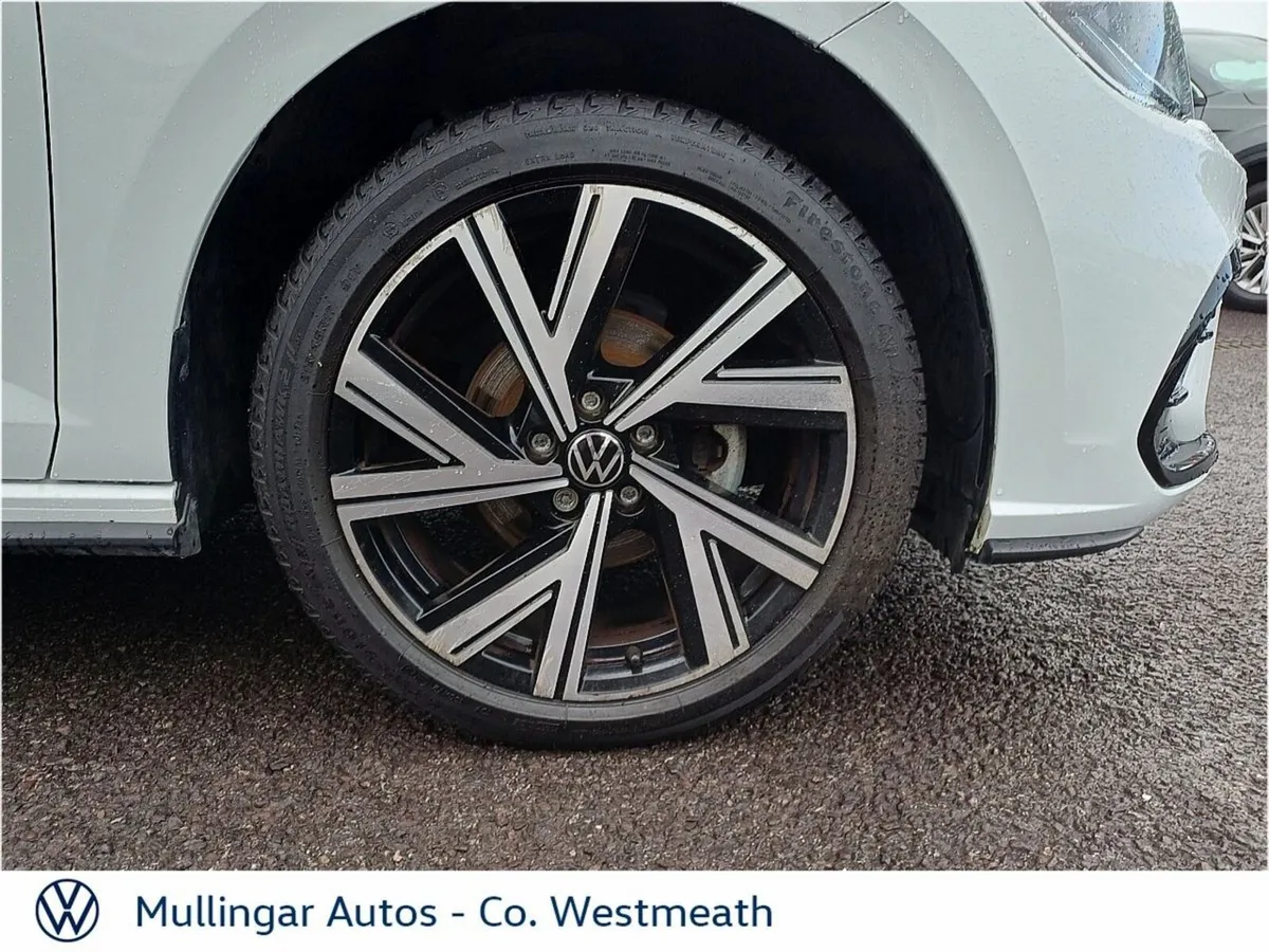 Volkswagen Polo Hatchback, Petrol, 2022, White