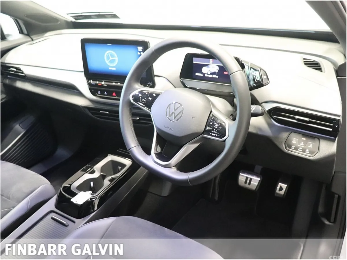 Volkswagen ID.4 Estate, Electric, 2023, White
