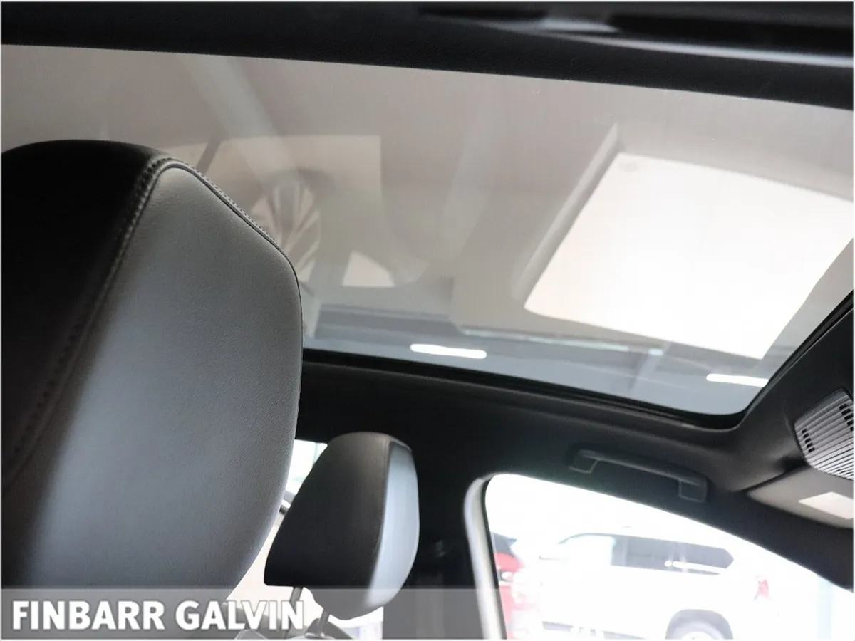 Volkswagen ID.4 Estate, Electric, 2023, White