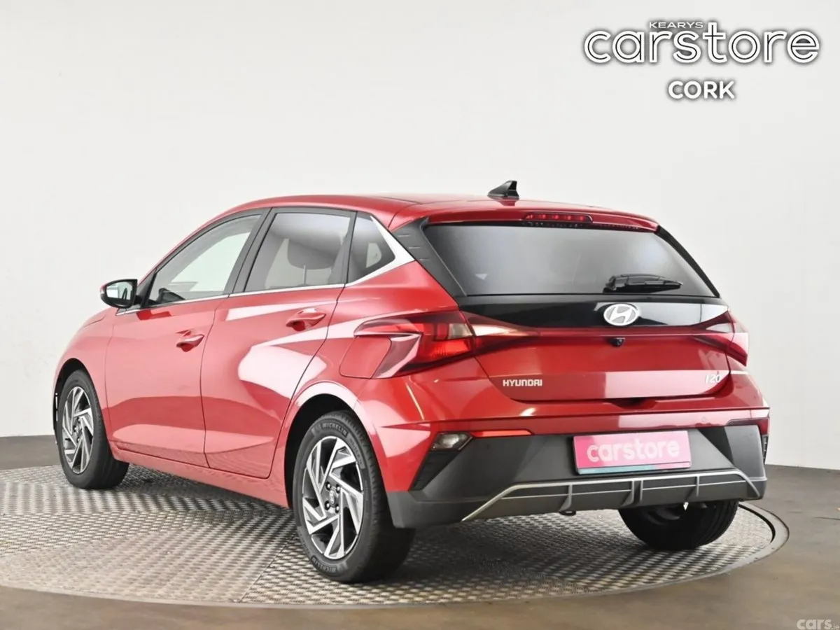 Hyundai i20 Hatchback, Petrol, 2024, Red