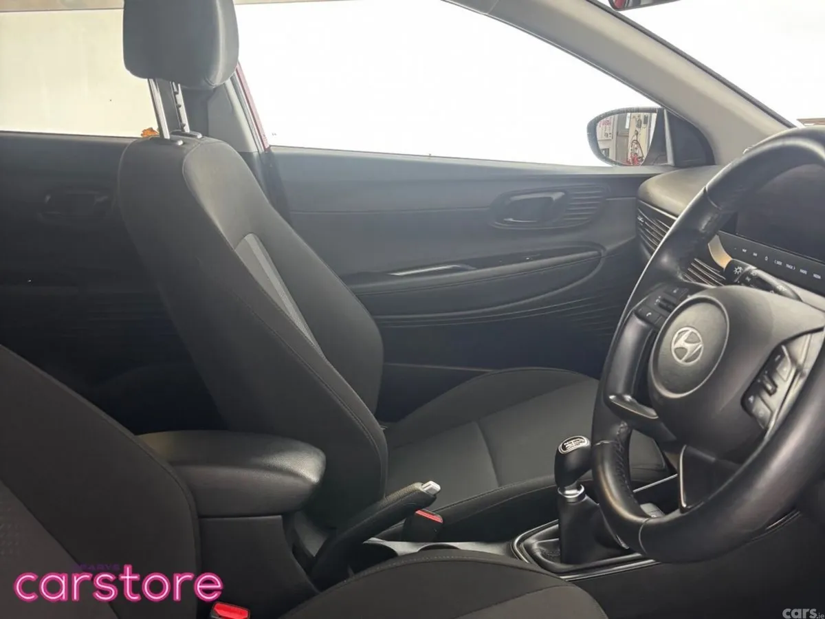 Hyundai i20 Hatchback, Petrol, 2024, Red