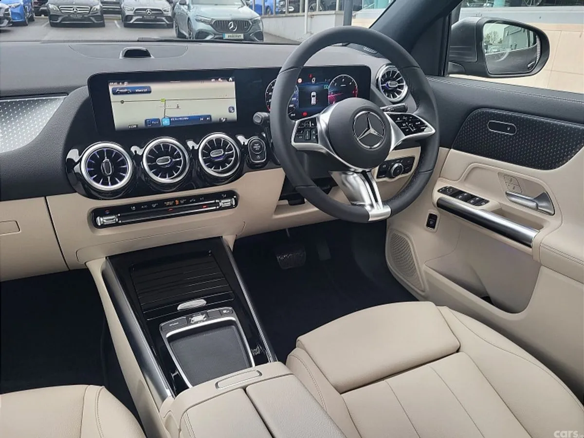 Mercedes-Benz GLA SUV, Diesel, 2027, Grey