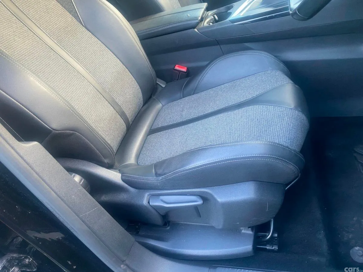 Peugeot 3008 SUV, Diesel, 2019, Black
