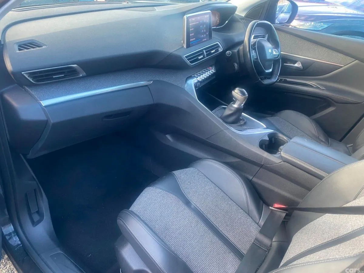 Peugeot 3008 SUV, Diesel, 2019, Black