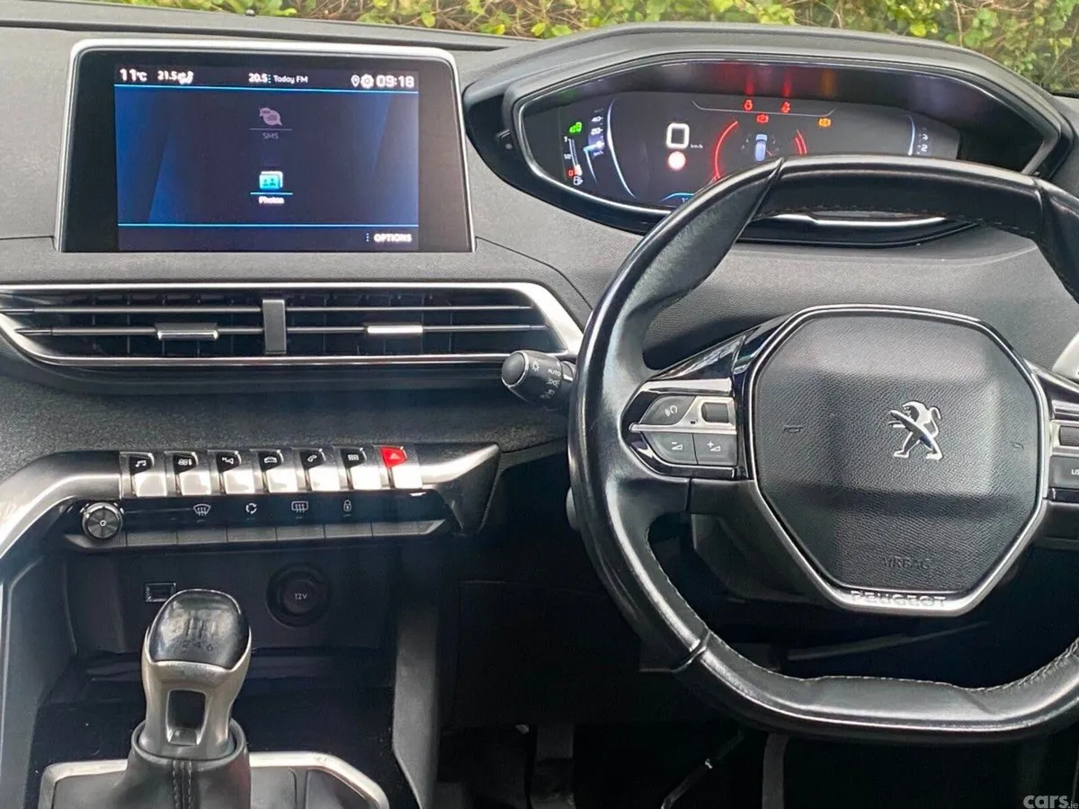 Peugeot 3008 SUV, Diesel, 2019, Black