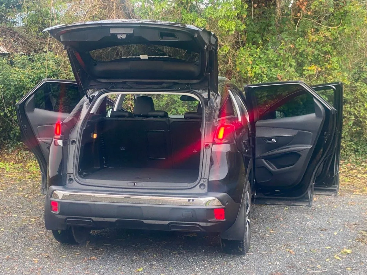 Peugeot 3008 SUV, Diesel, 2019, Black