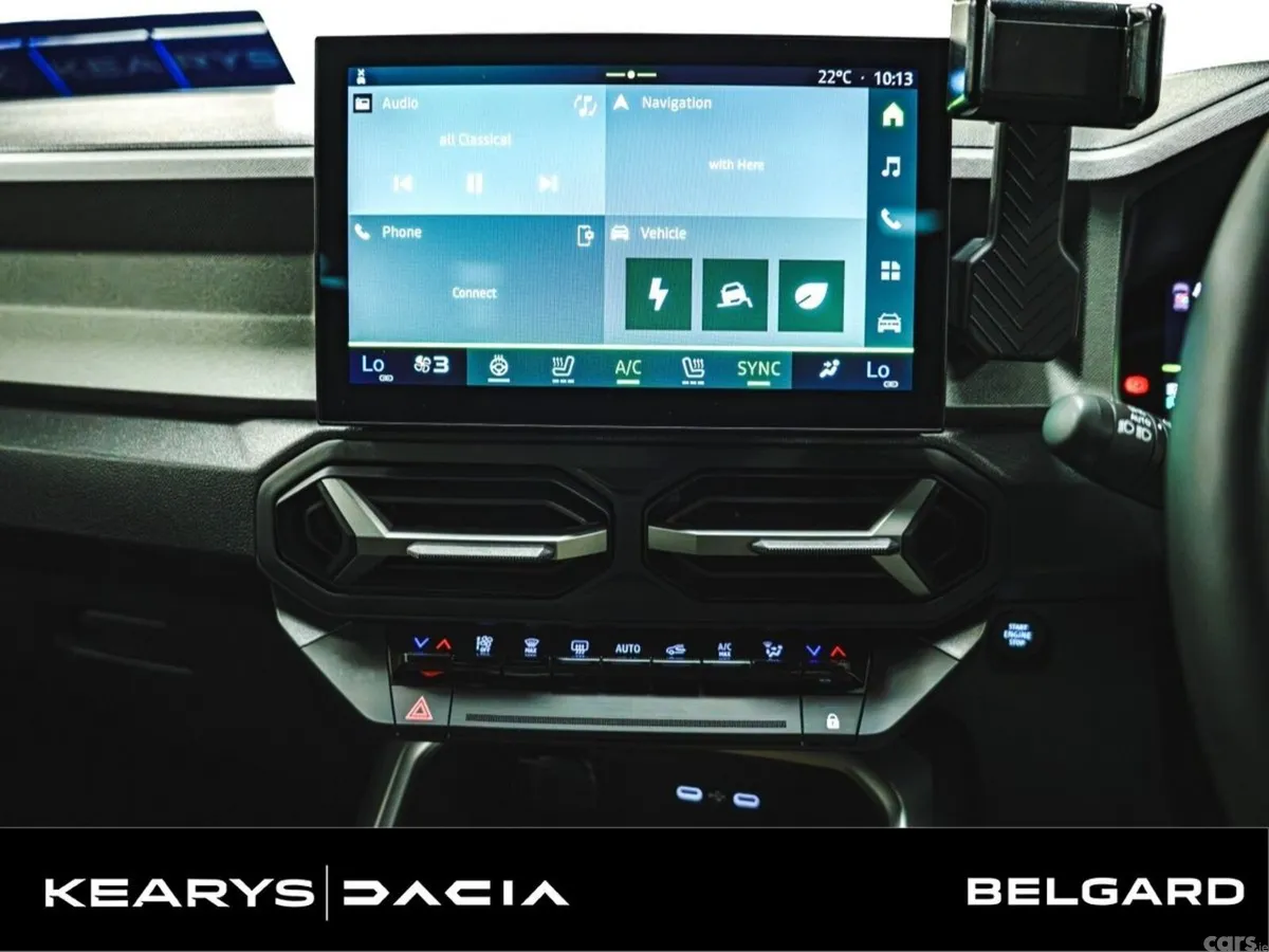 Dacia Bigster SUV, Petrol Hybrid, 2027, Green