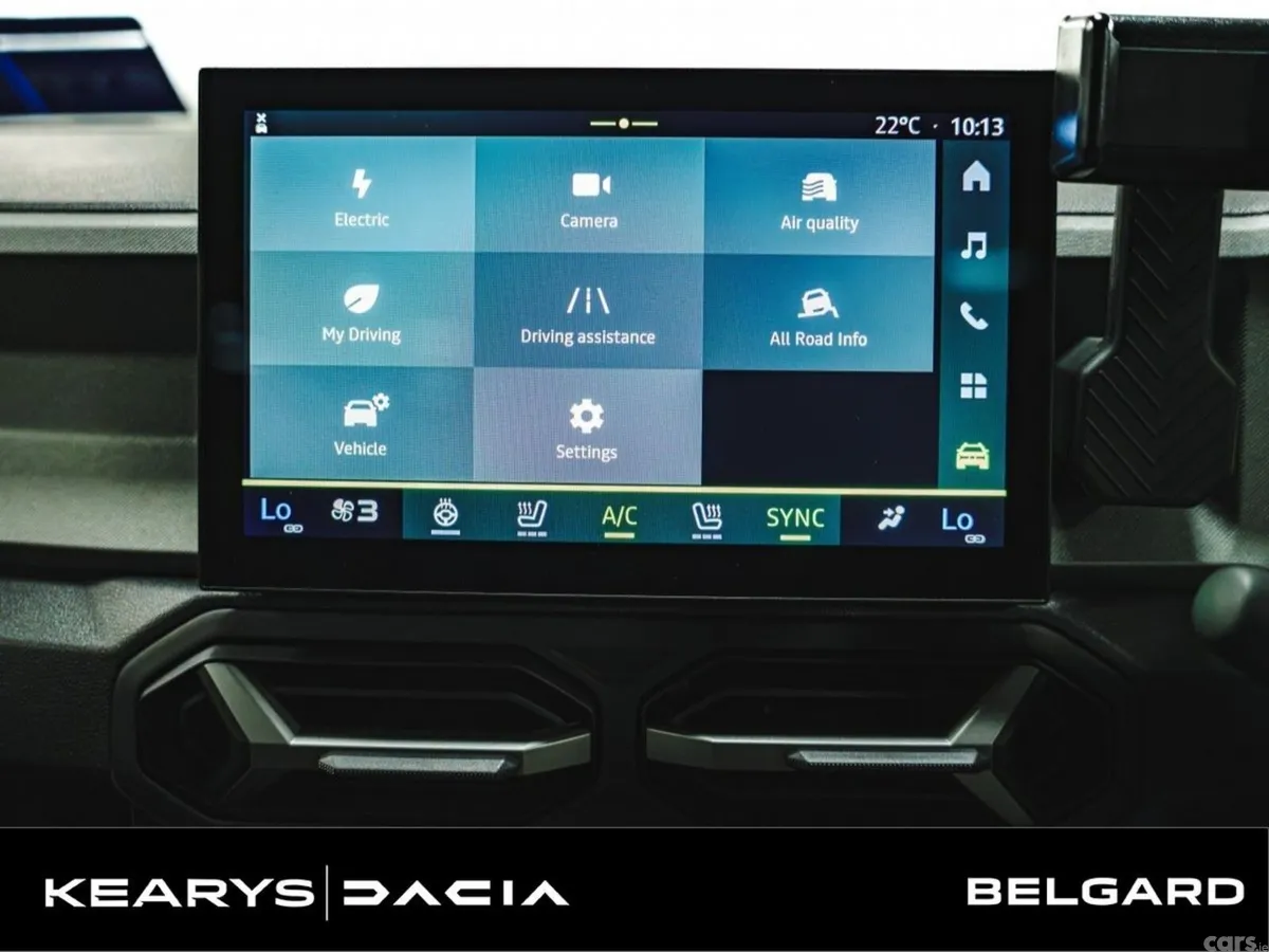 Dacia Bigster SUV, Petrol Hybrid, 2027, Green