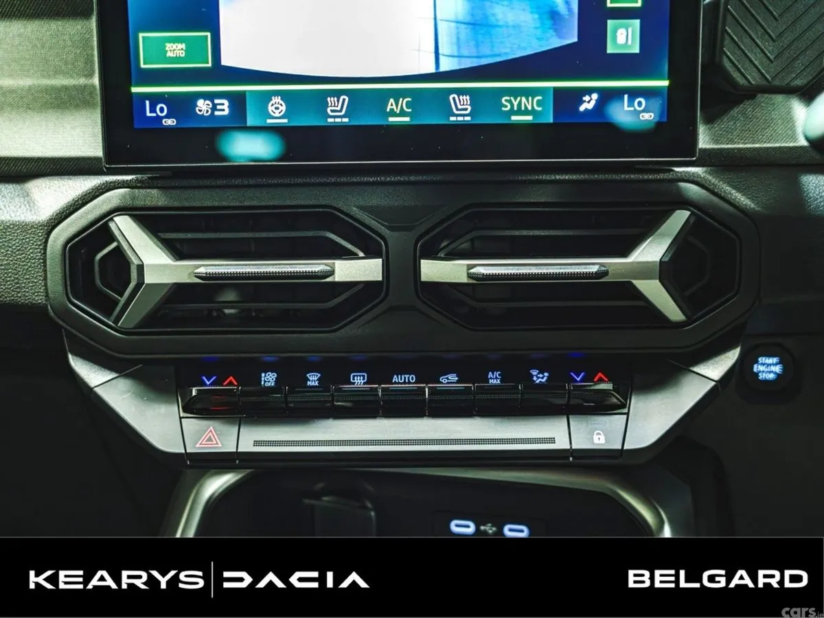 Dacia Bigster SUV, Petrol Hybrid, 2027, Green