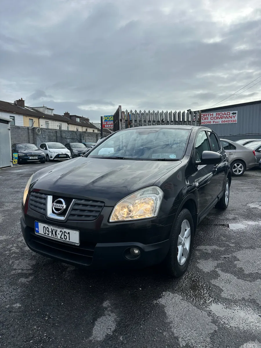 Nissan Qashqai Hatchback, Diesel, 2009, Black
