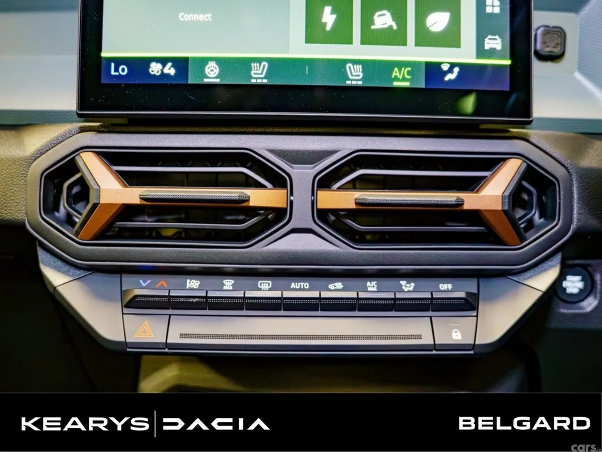 Dacia Duster SUV, Petrol Hybrid, 2027, Grey
