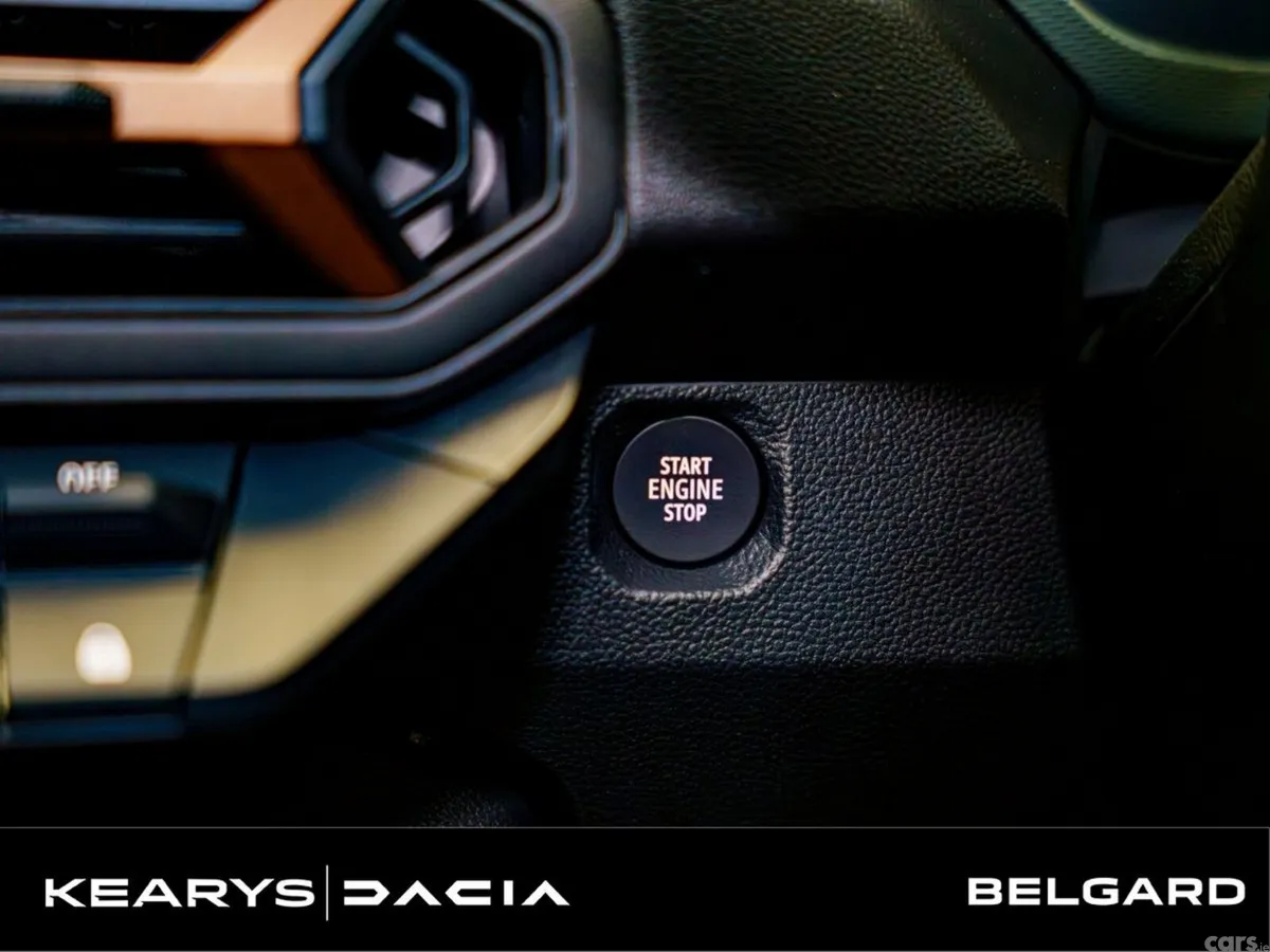 Dacia Duster SUV, Petrol Hybrid, 2027, Grey