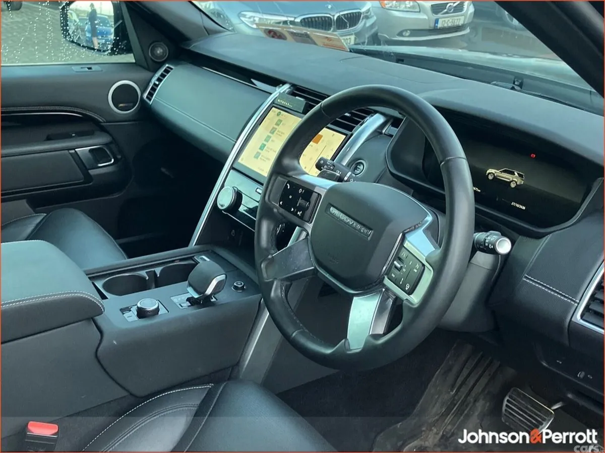 Land Rover Discovery SUV, Diesel, 2024, Black