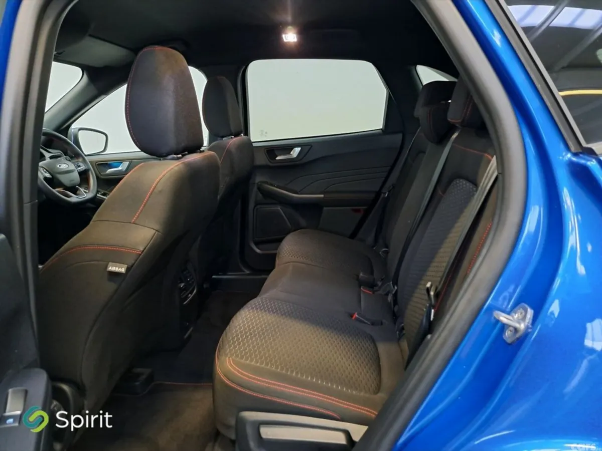 Ford Kuga SUV, Petrol Plug-in Hybrid, 2025, Blue