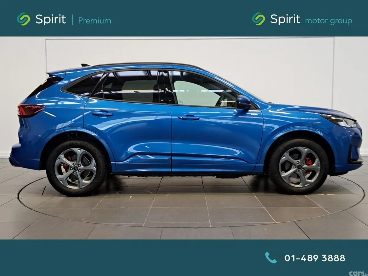 Ford Kuga SUV, Petrol Plug-in Hybrid, 2025, Blue