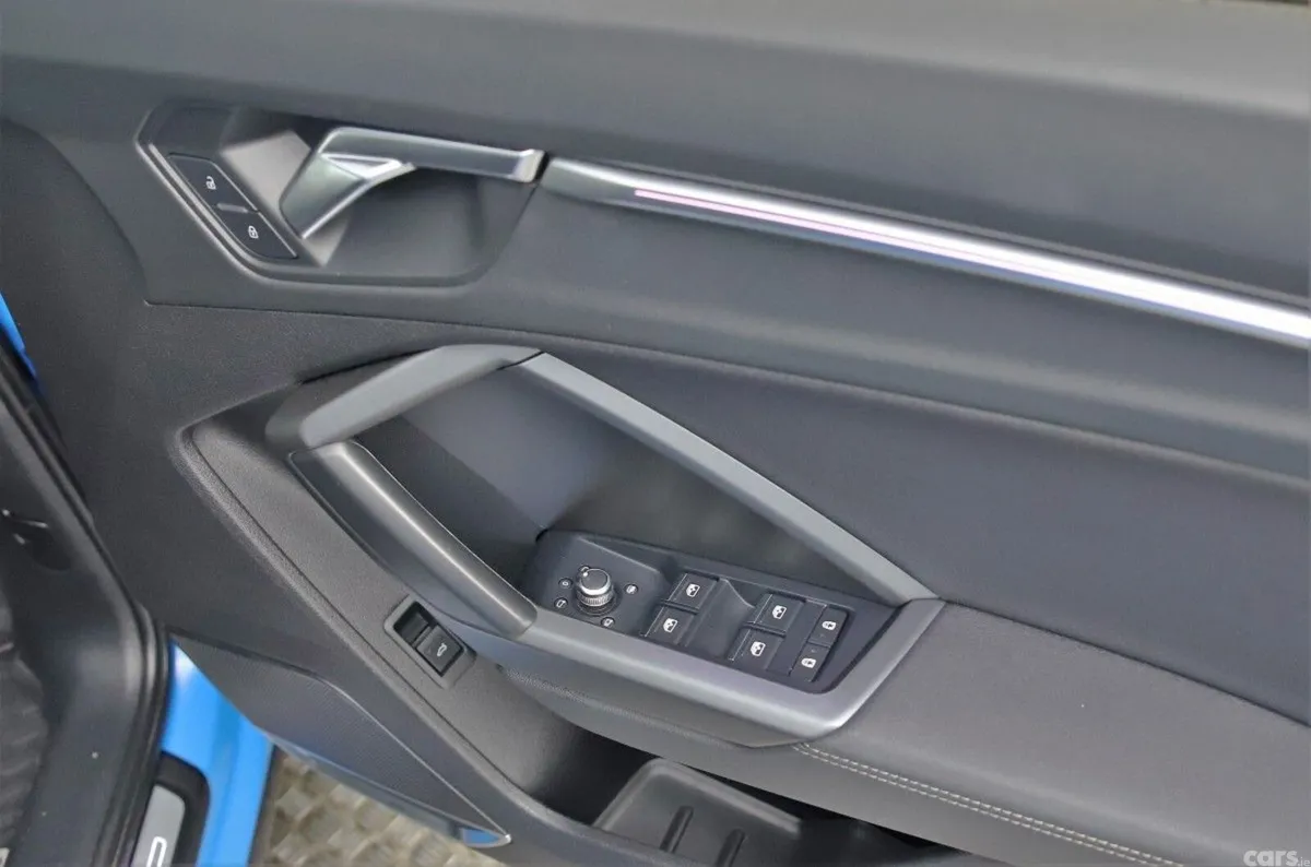Audi Q3 SUV, Petrol, 2020, Blue