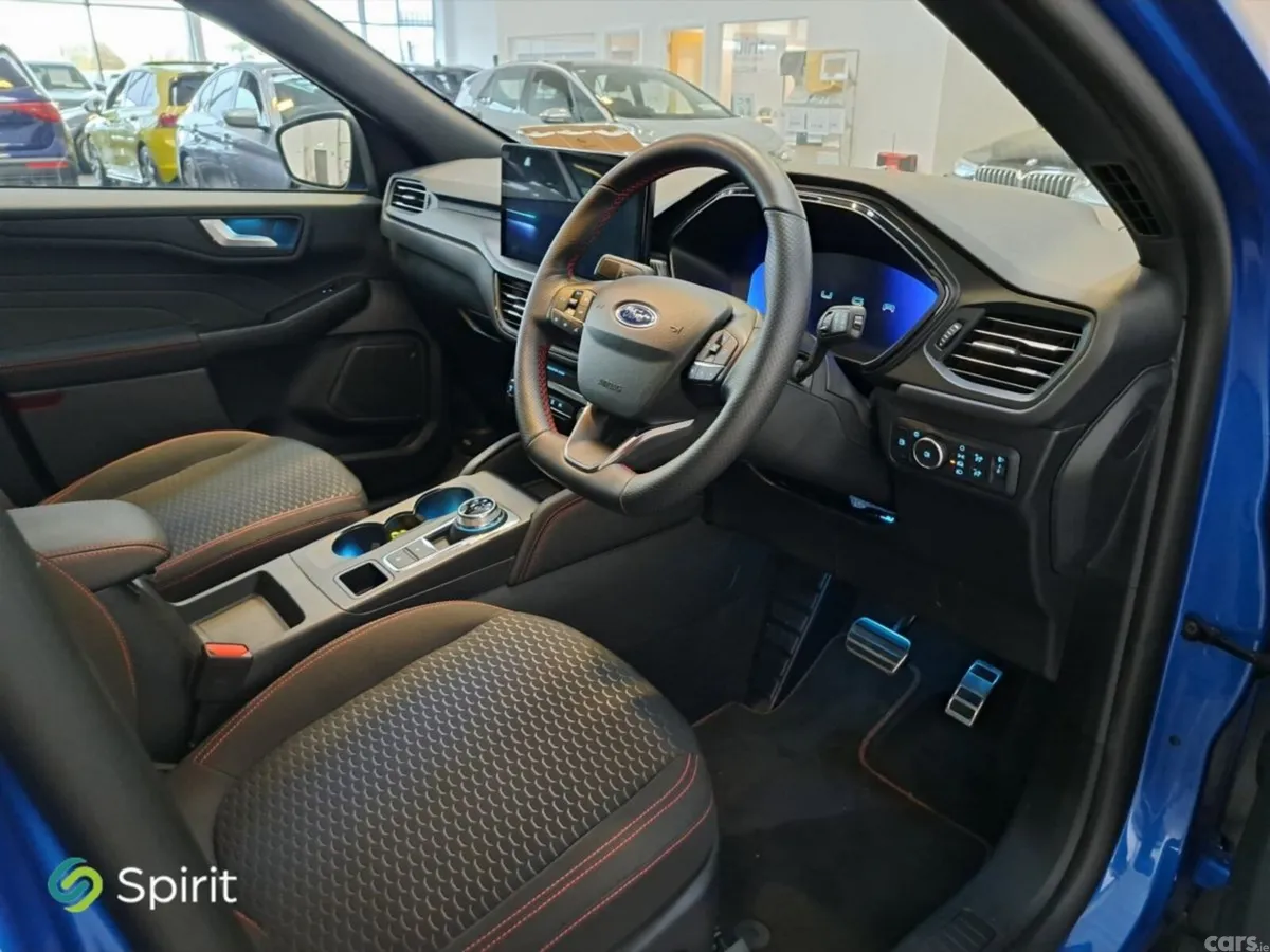 Ford Kuga SUV, Petrol Plug-in Hybrid, 2025, Blue