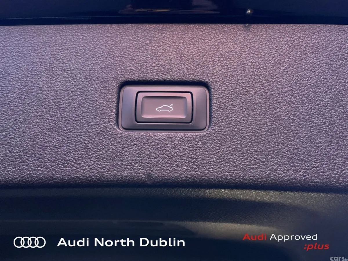 Audi Q8 Hatchback, Petrol Plug-in Hybrid, 2023, Black