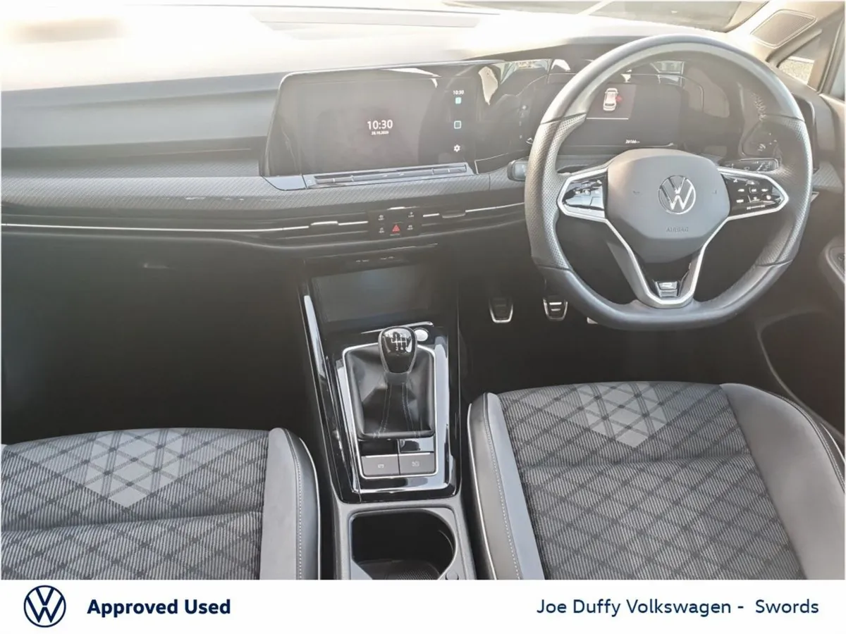 Volkswagen Golf Estate, Petrol, 2024, Grey