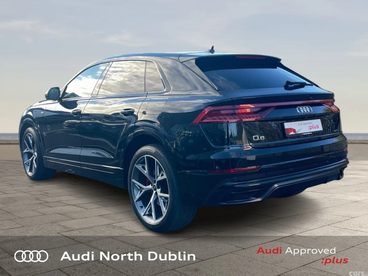 Audi Q8 Hatchback, Petrol Plug-in Hybrid, 2023, Black