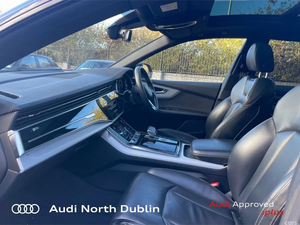 Audi Q8 Hatchback, Petrol Plug-in Hybrid, 2023, Black