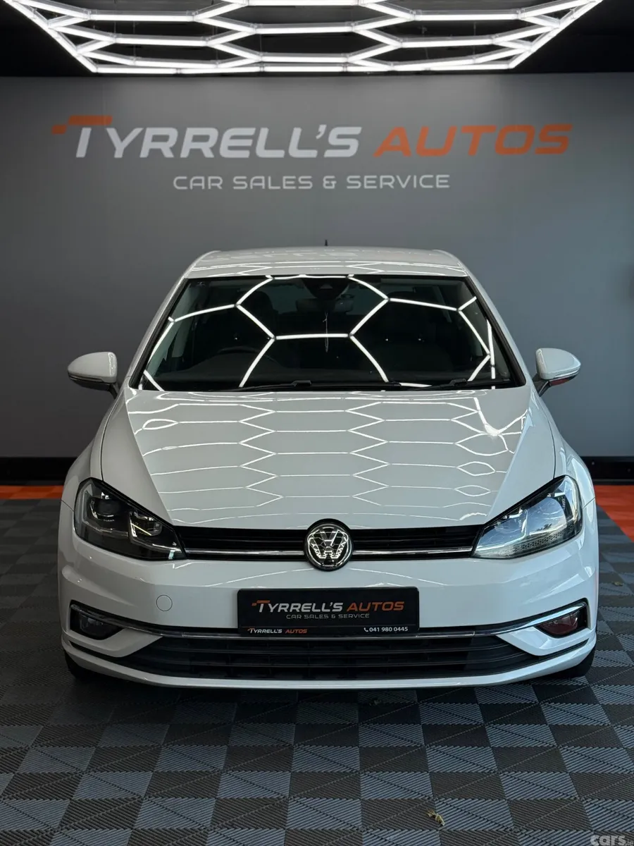 Volkswagen Golf Hatchback, Petrol, 2019, White