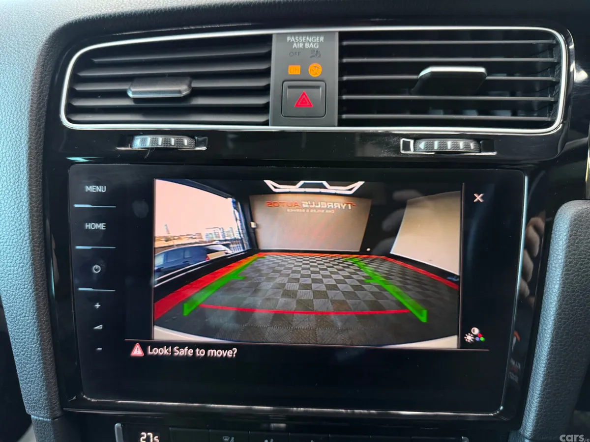 Volkswagen Golf Hatchback, Petrol, 2019, White