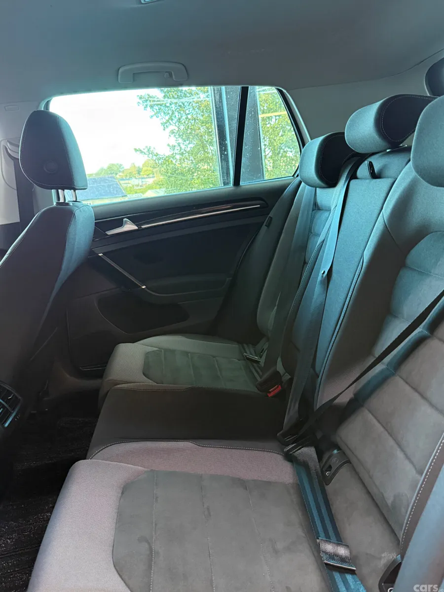 Volkswagen Golf Hatchback, Petrol, 2019, White