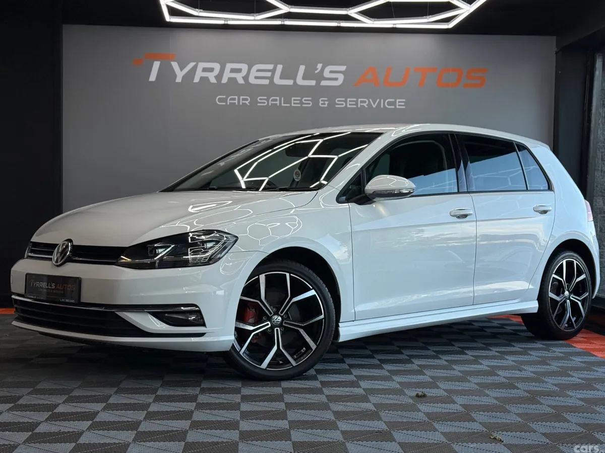 Volkswagen Golf Hatchback, Petrol, 2019, White