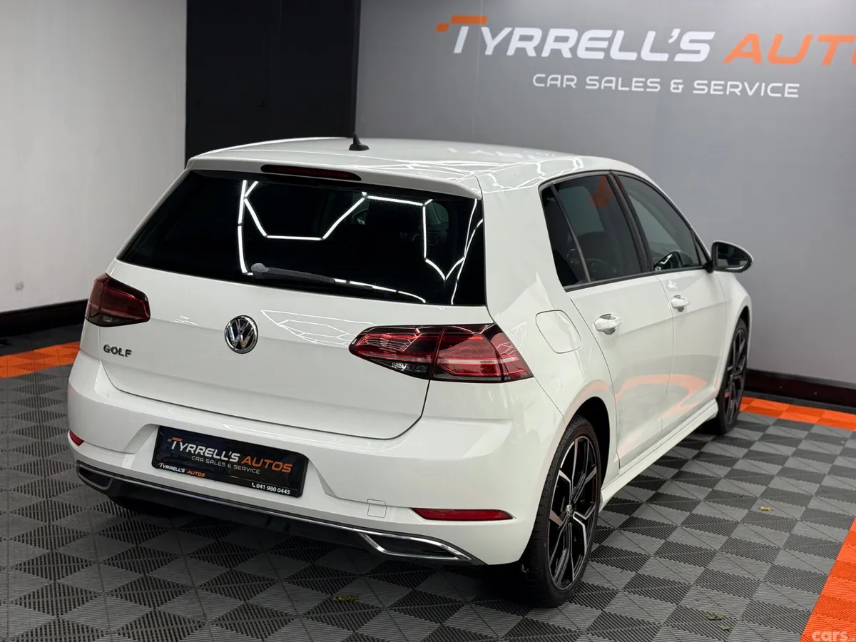 Volkswagen Golf Hatchback, Petrol, 2019, White