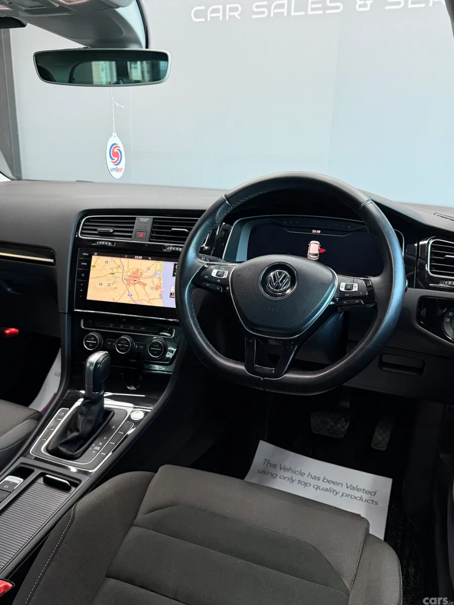 Volkswagen Golf Hatchback, Petrol, 2019, White