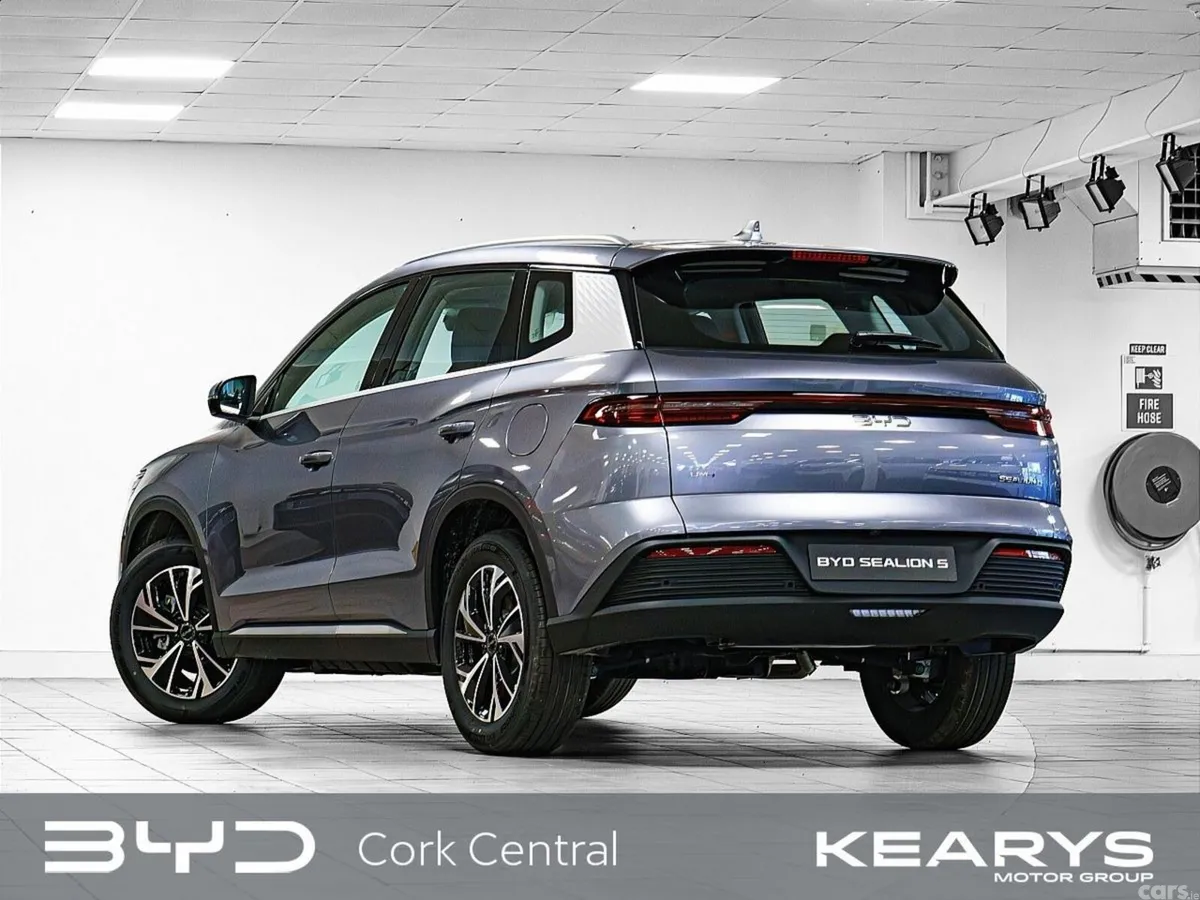 BYD SEALION 5 SUV, Petrol Plug-in Hybrid, 2026, Grey