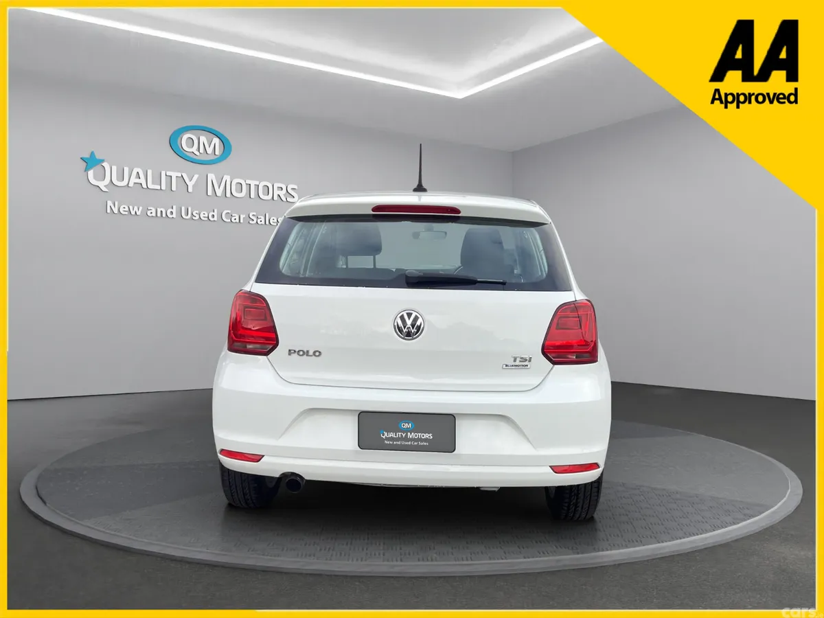 Volkswagen Polo Hatchback, Petrol, 2017, White
