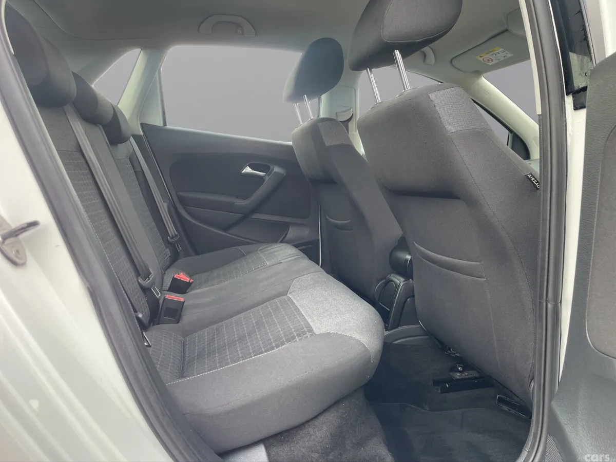 Volkswagen Polo Hatchback, Petrol, 2017, White
