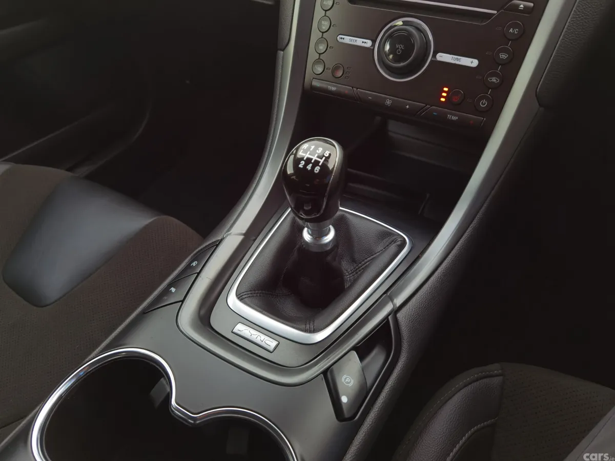 Ford Mondeo Hatchback, Diesel, 2018, Blue