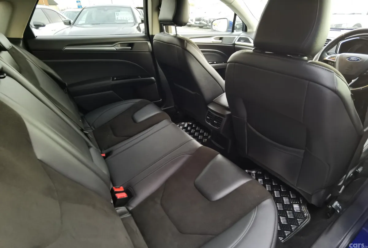 Ford Mondeo Hatchback, Diesel, 2018, Blue