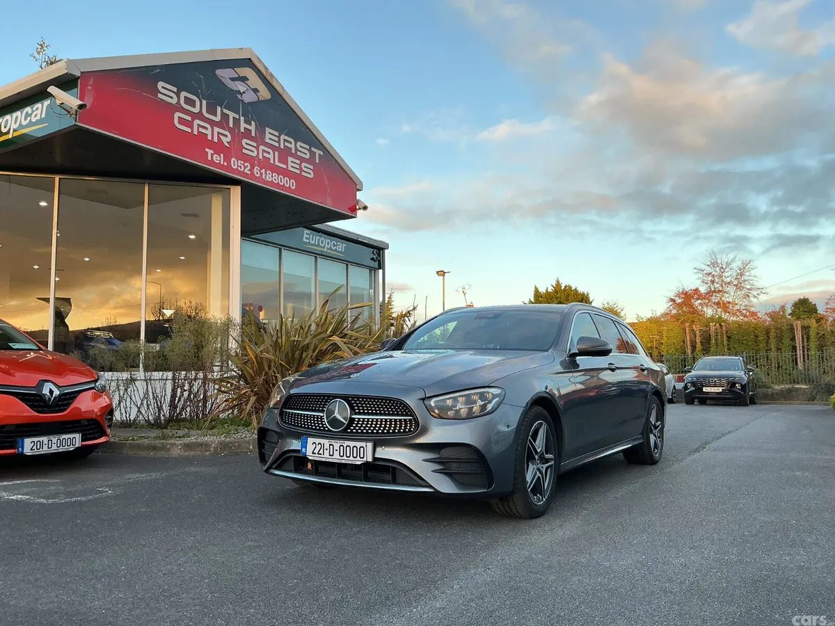 Mercedes-Benz 300 Estate, Diesel Hybrid, 2022, Grey
