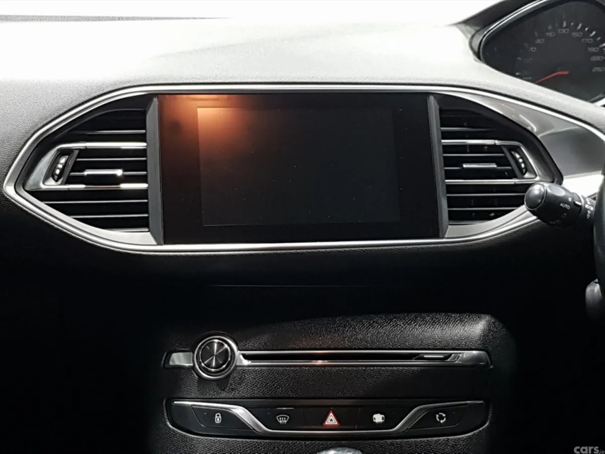 Peugeot 308 Estate, Diesel, 2016, Grey