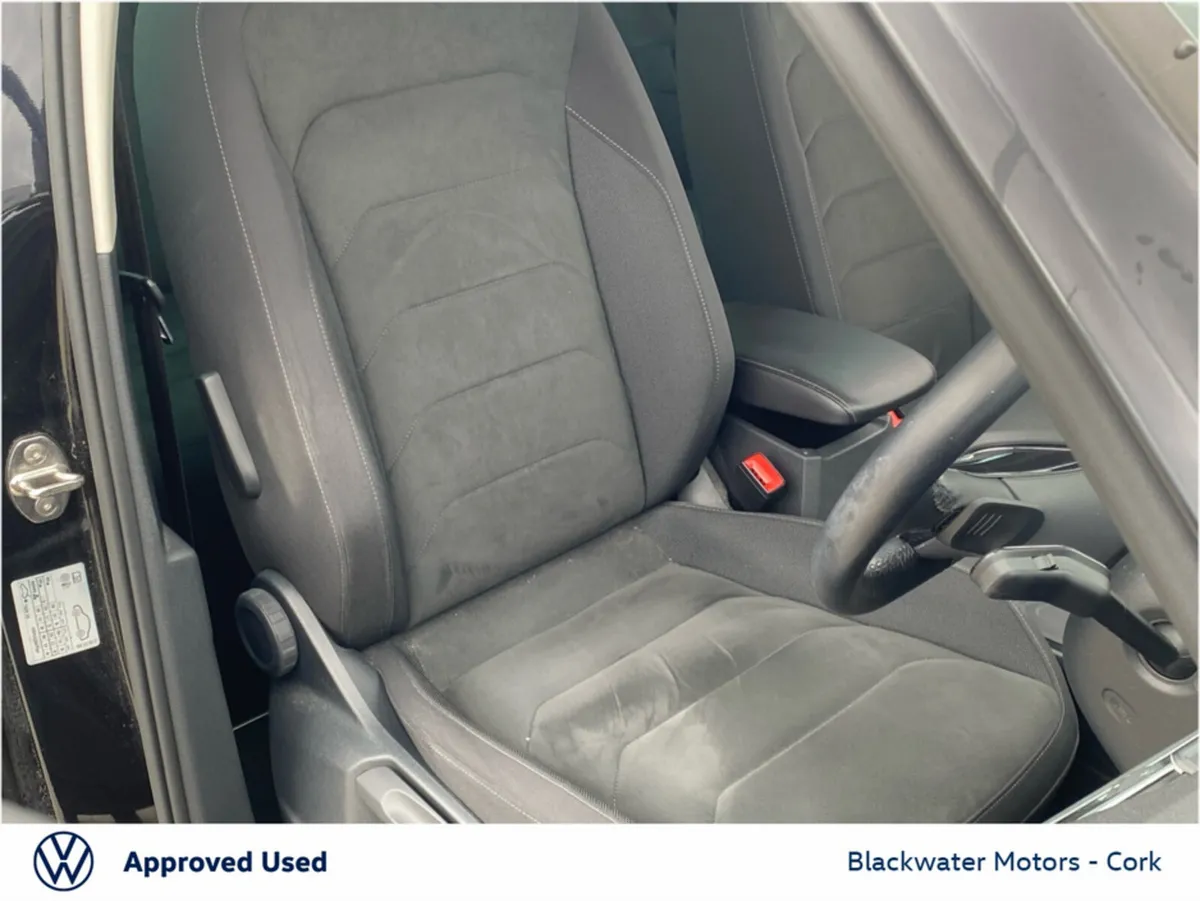Volkswagen Tiguan Estate, Diesel, 2019, Black