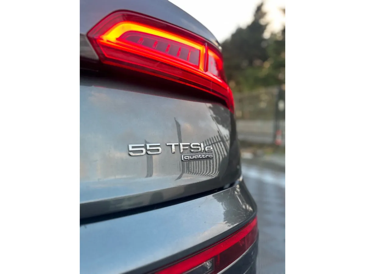 Audi Q5 Estate, Petrol Plug-in Hybrid, 2020, Grey