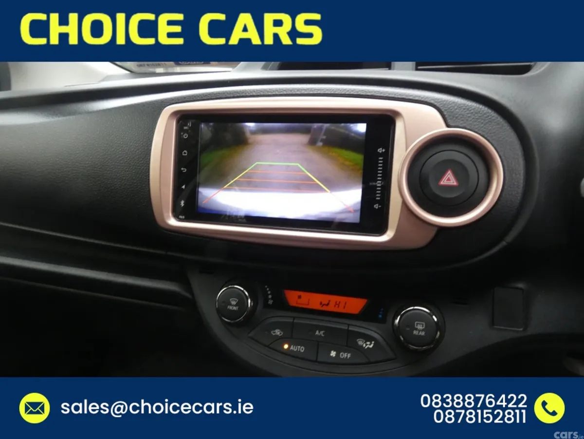 Toyota Yaris Hatchback, Petrol, 2014, White