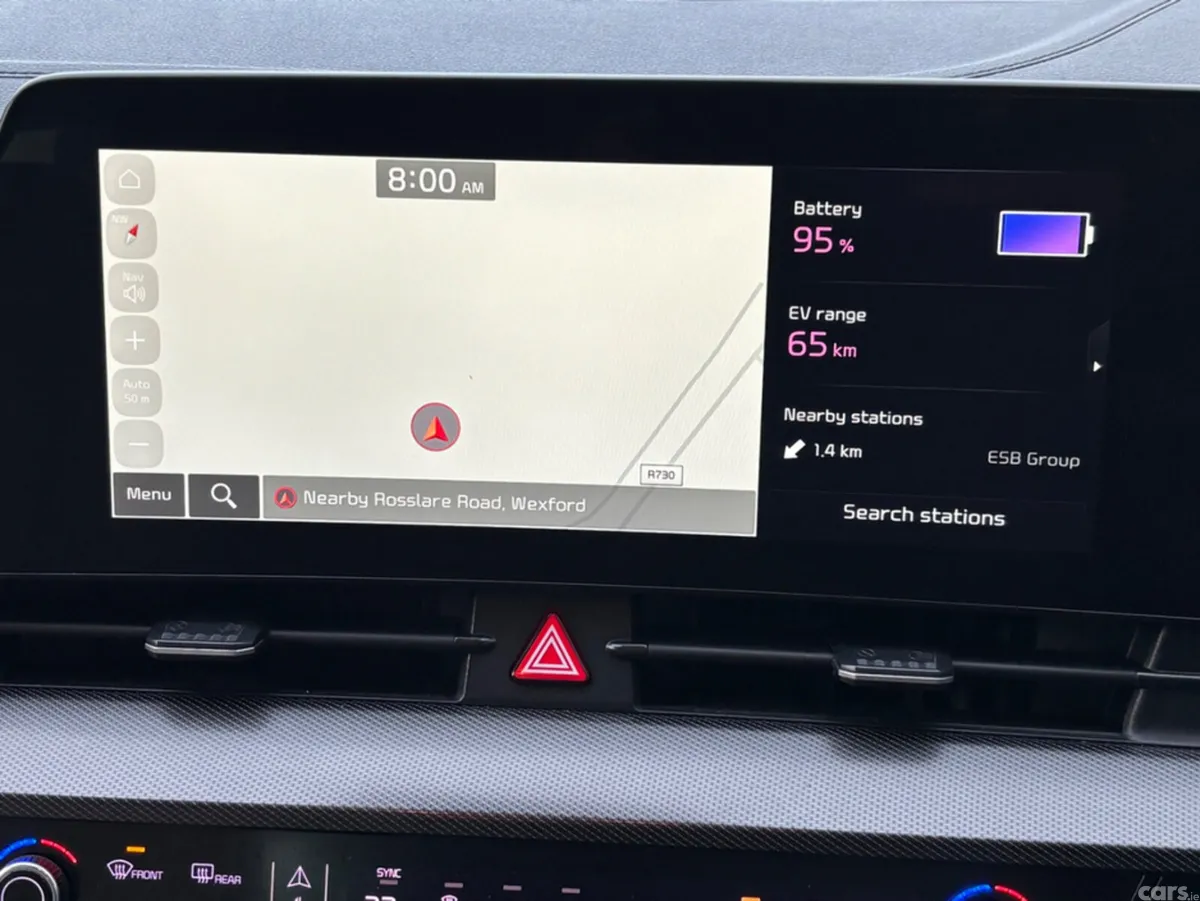 Kia Sportage MPV, Petrol Plug-in Hybrid, 2023, White