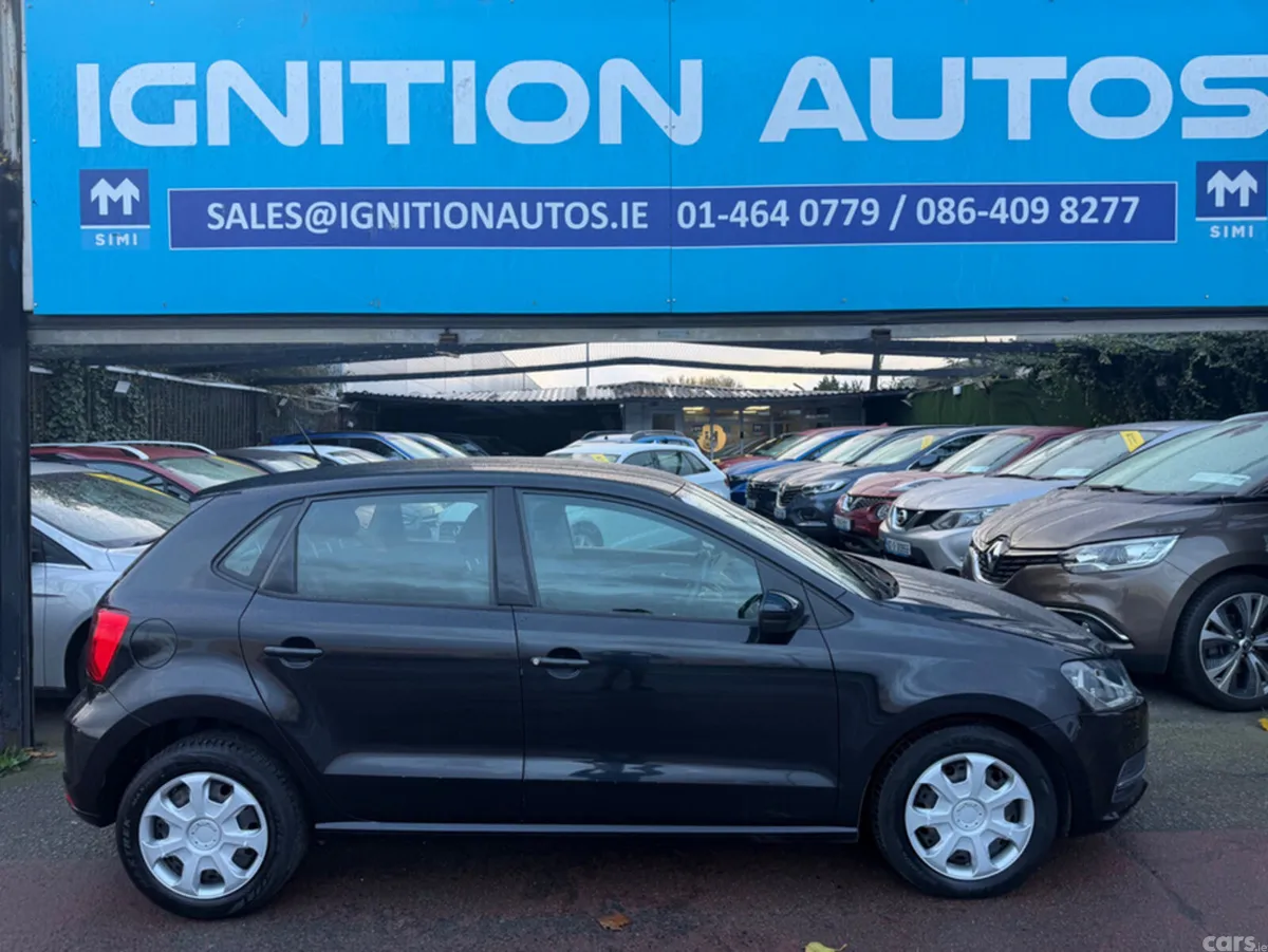 Volkswagen Polo Hatchback, Petrol, 2014, Black