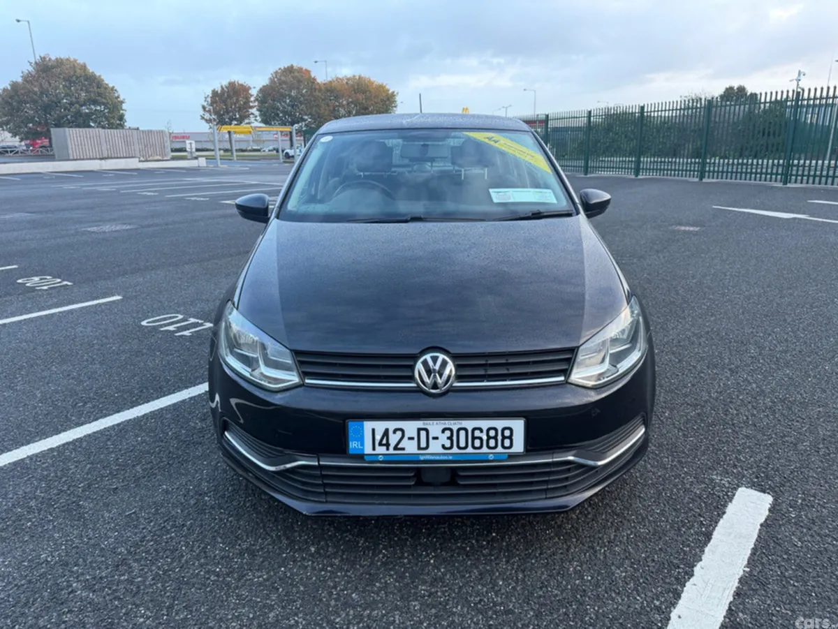 Volkswagen Polo Hatchback, Petrol, 2014, Black