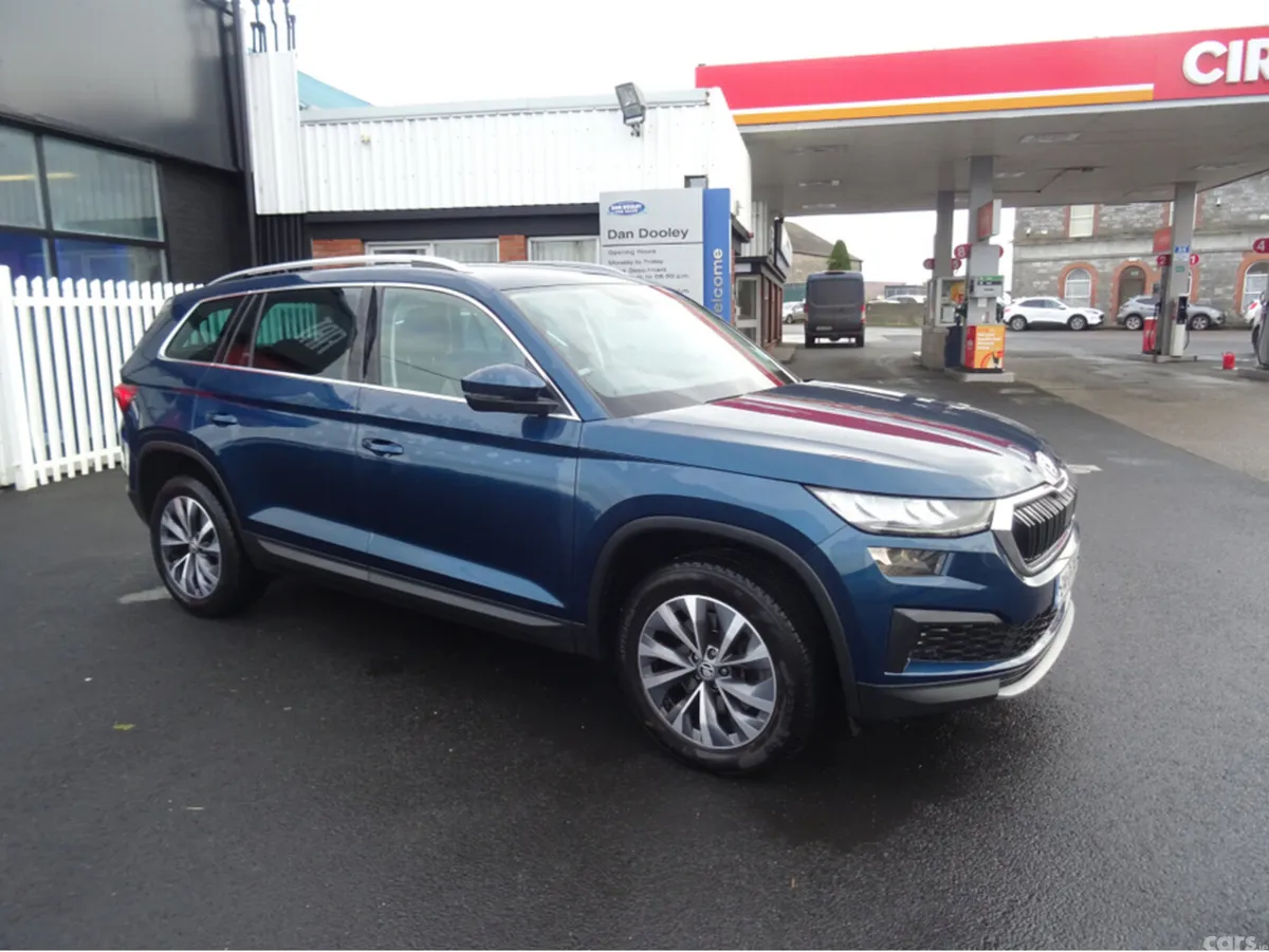 Skoda Kodiaq MPV, Diesel, 2024, Blue