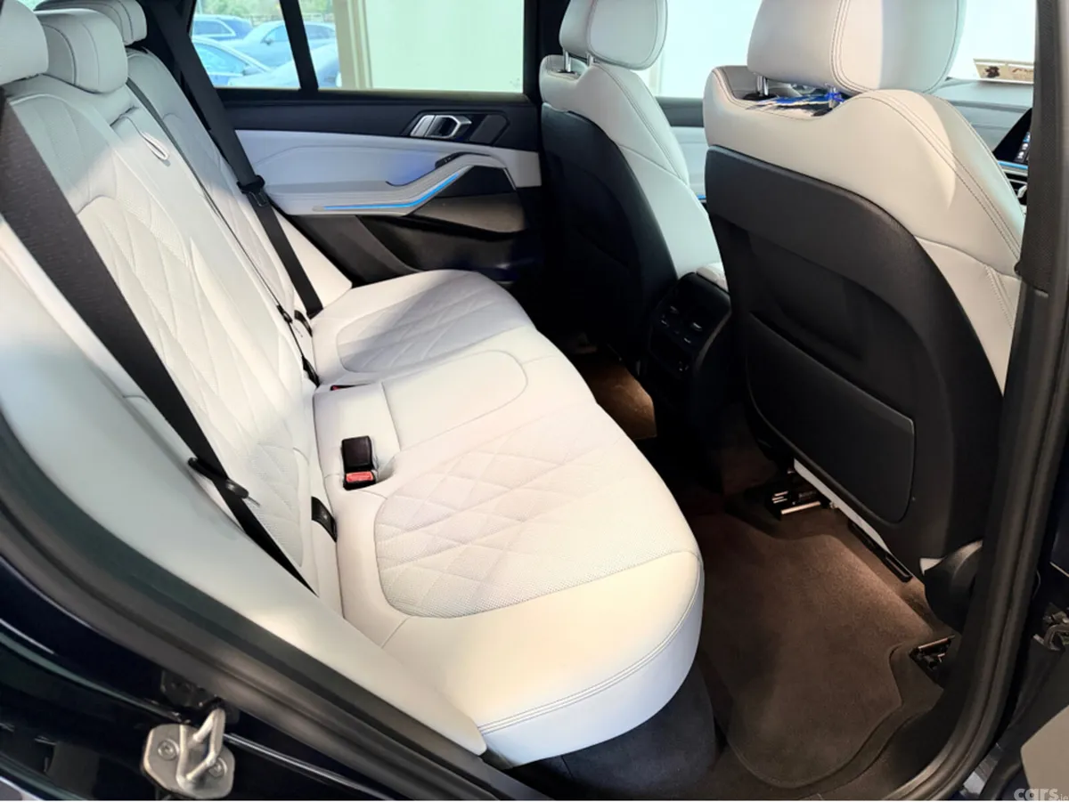 BMW X5 Estate, Petrol Hybrid, 2022, Black