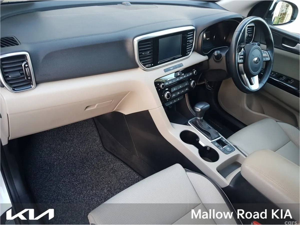 Kia Sportage MPV, Diesel, 2020, White