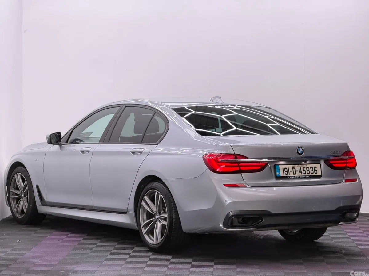 BMW 7-Series Saloon, Diesel, 2019, Silver